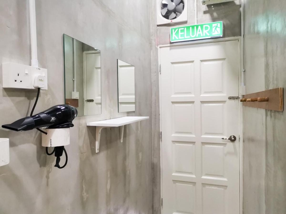 Attrus Bed & Breakfast Johor Bahru Ngoại thất bức ảnh